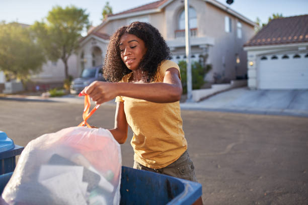 Best Commercial Junk Removal  in East Cleveland, OH
